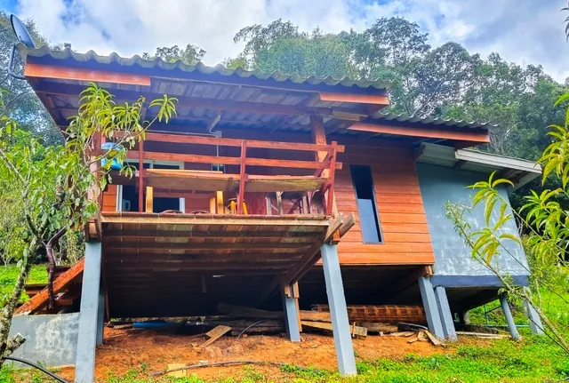 บ้านสวนแม่กลางหลวง