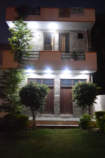 The Host- Garden & Rooms