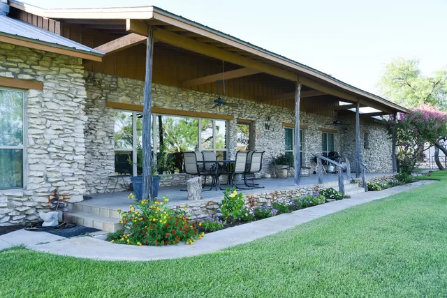 Three Sisters Ranch House