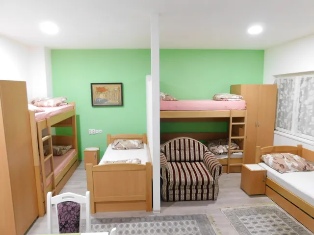 Hostel Boki
