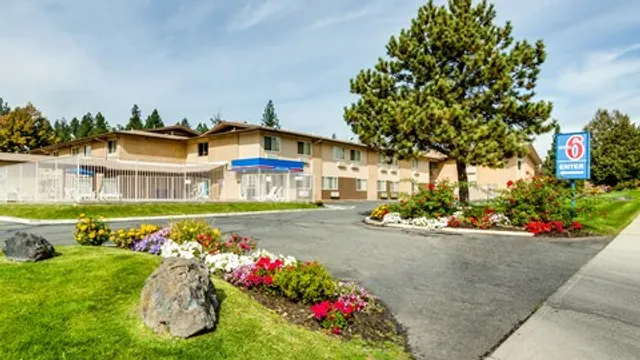 Motel 6 Spokane, WA - West