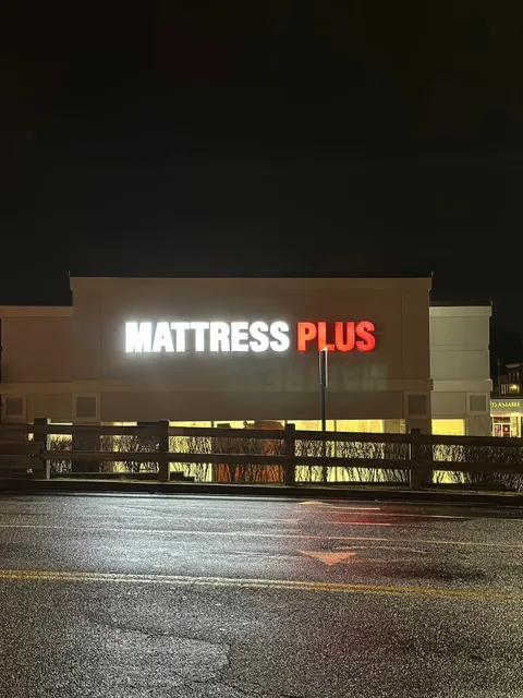 MATTRESS PLUS - HAMDEN CT