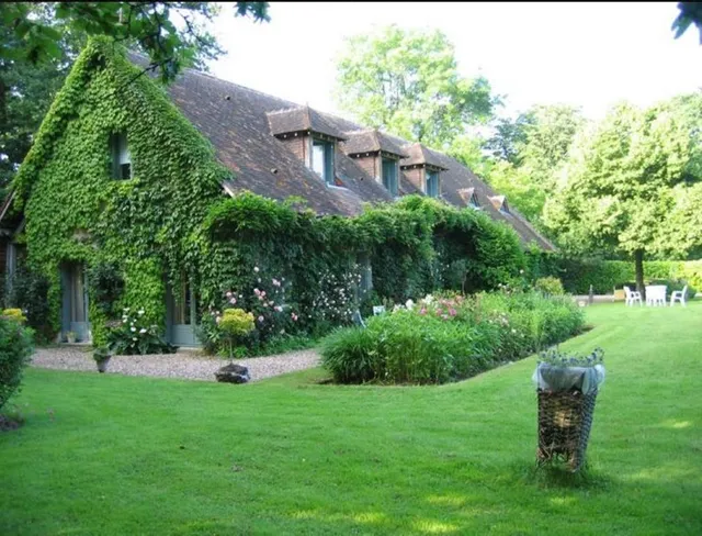 Chambres d'hôtes avec piscine Logis de la Paqueraie
