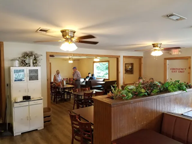 Stew N Que Restaurant