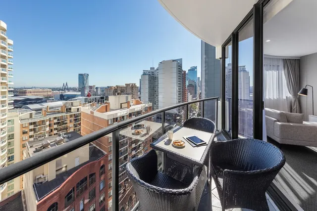 Meriton Suites Kent Street, Sydney
