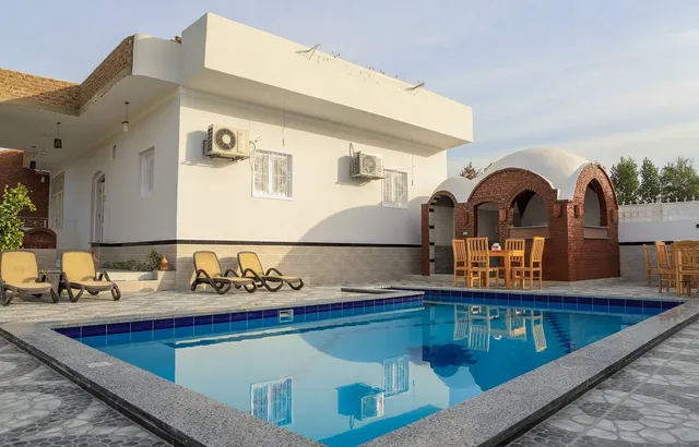 Happiness Guest House