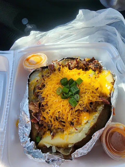 Luling Smoke House BBQ and Taqueria