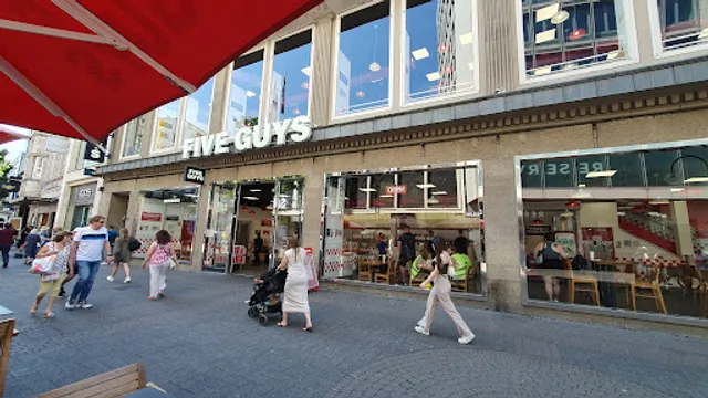 Five Guys Burgers and Fries Köln Schildergasse