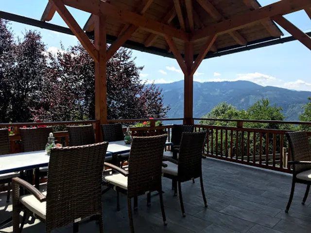 Gasthof zur Hohenburg