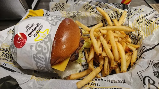 Carl's Jr. Akihabara Chuo-St. shop