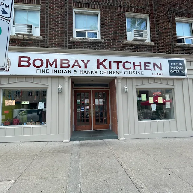 BOMBAY KITCHEN FINE INDIAN & HAKKA CHINESE CUISINE