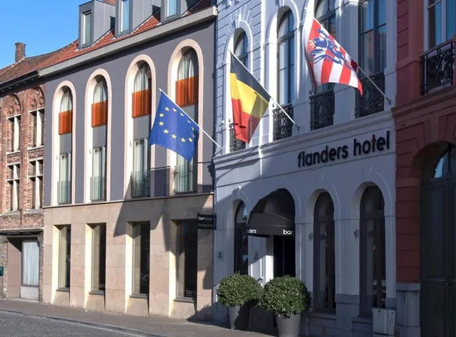 Flanders Hotel