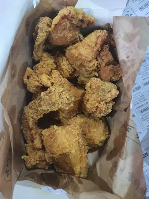 국대후라이드치킨X국대떡볶이 경주점