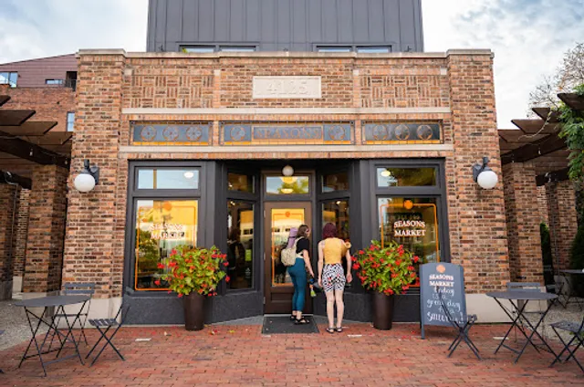 Seasons Market & Cafe