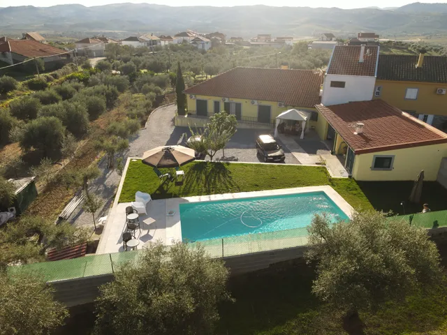 Poço do barro Alojamento