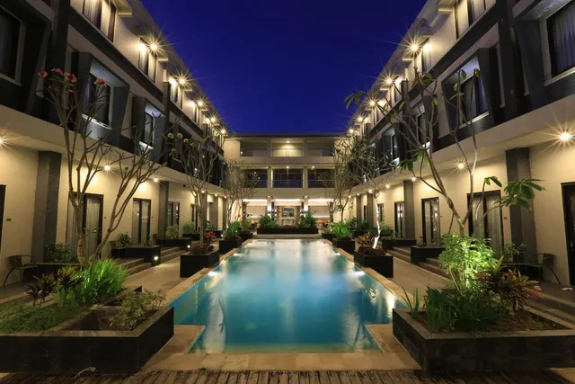 ILLIRA Lite Hotel Praya