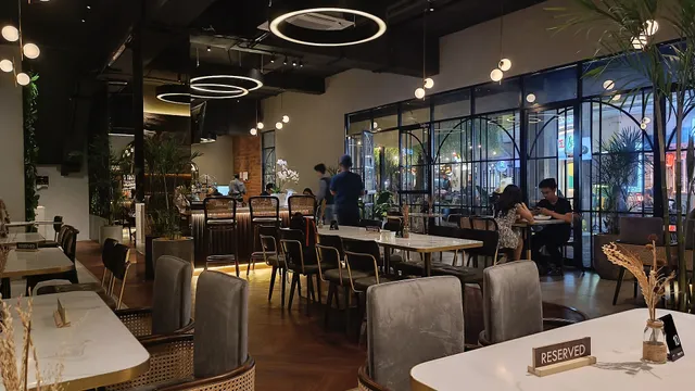 1001 Resto & Coffee By Art Friends Bandung