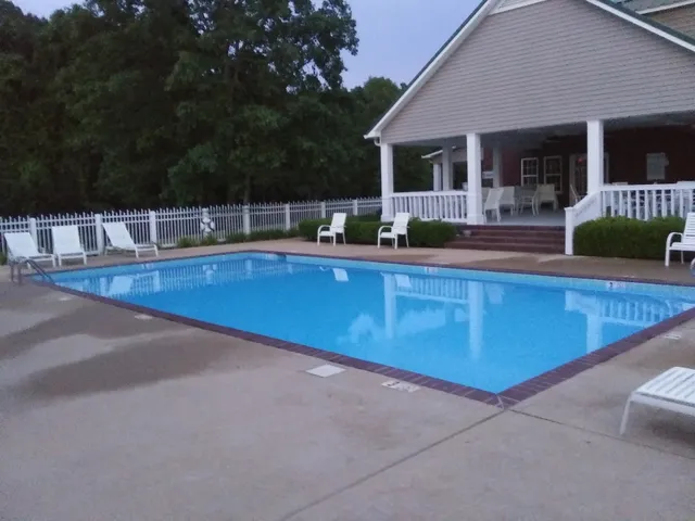 Pickwick Pines Resort