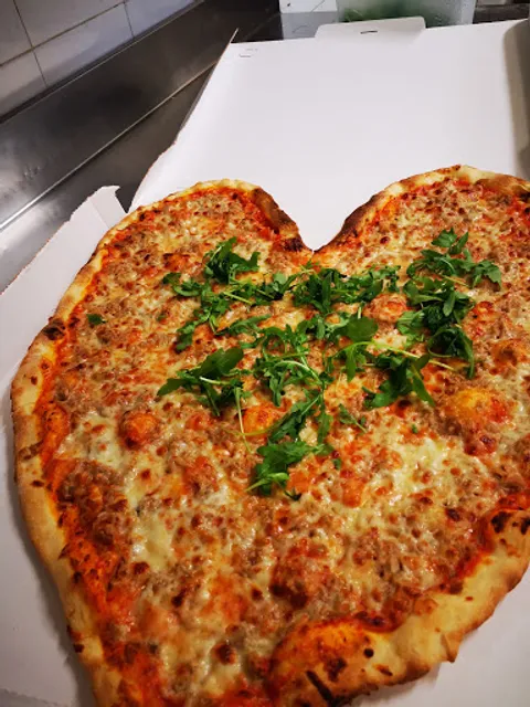 Pizzeria Un Pezzo Di