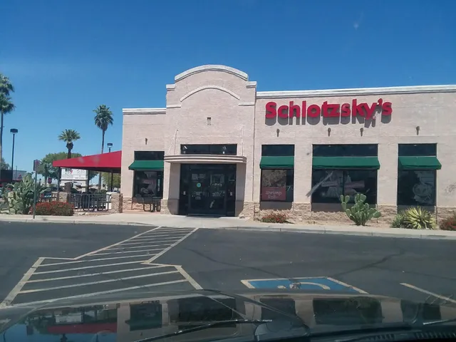 Palm Valley Crossing