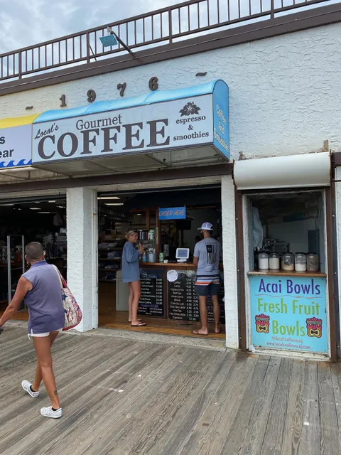 Locals Coffee & Smoothies 2011