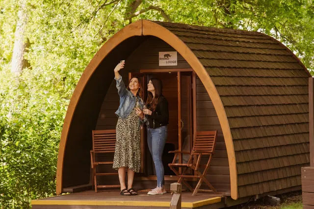 Lookout Lodge- Whipsnade Zoo