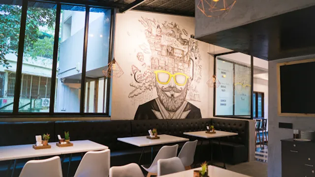 The Summer House Eatery