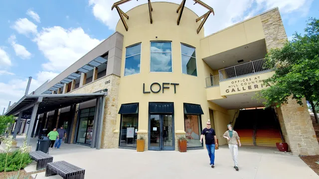 LOFT