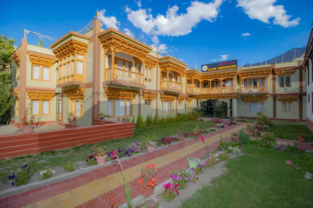 Hotel Alchi Zimskhang
