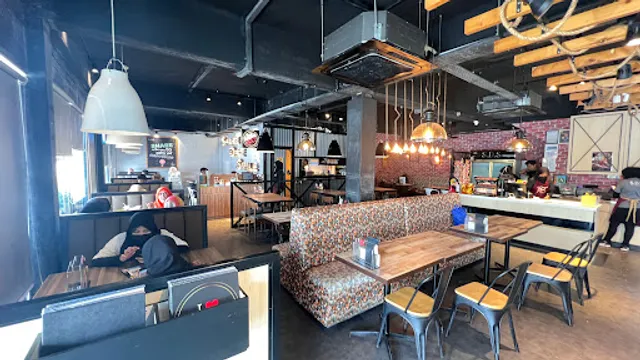 SDS Bakery & Cafe @ Taman Universiti