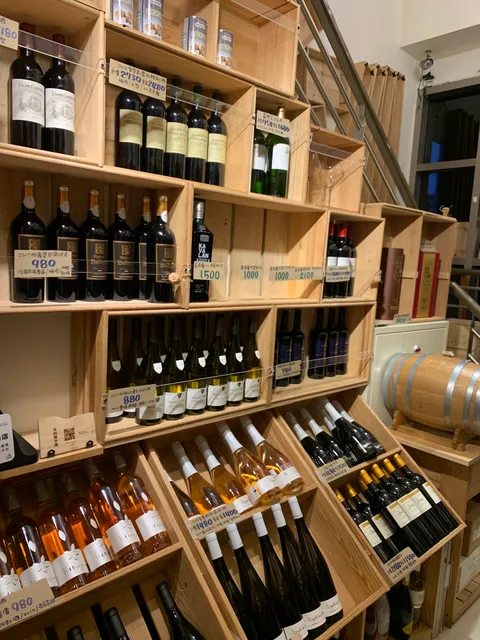 馬戲團市集［葡萄酒專賣店］