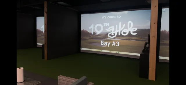 19th Hole Indoor Golf