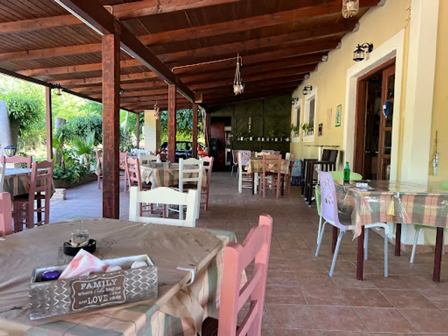 Mesala Restaurant & Cafe