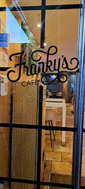 Cafe Frankys