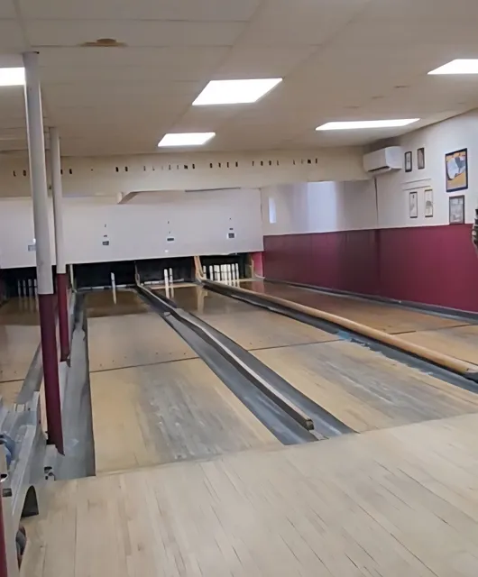 Wayne's Lanes