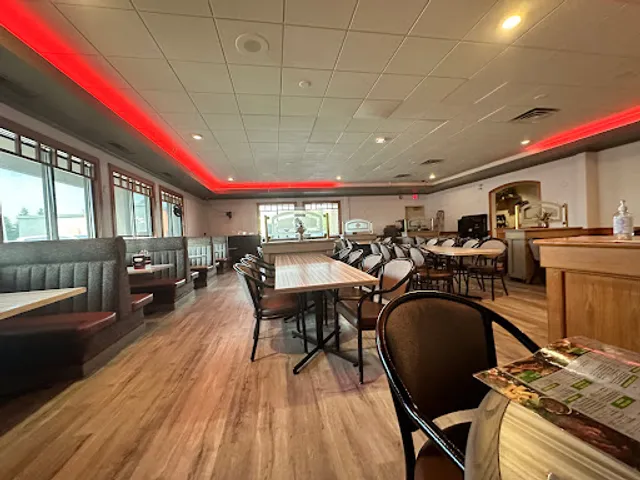 Gus's Steak & Pizza House