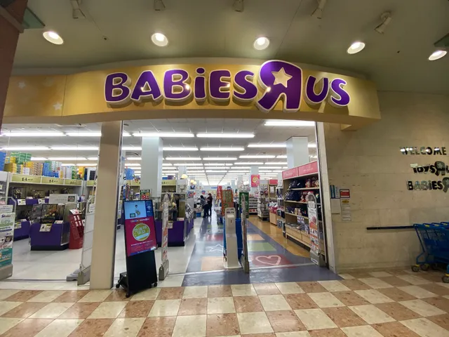 Toys R Us / Babies R Us Naha Shintoshin