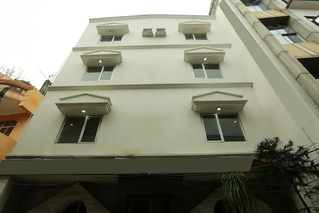 Flagship Hotel Basera