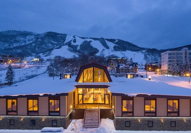 ニセコ白雲荘 NISEKO HAKUUNSO