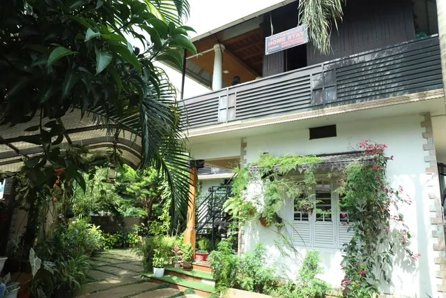 Hillview Homestay