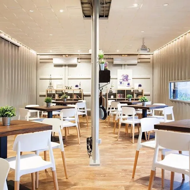 The Arbanat | Kitchen.Cafe.Lounge