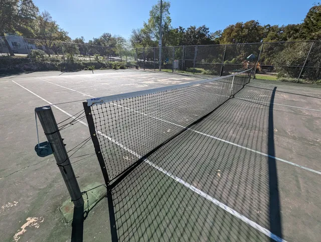 Riata Tennis Courts