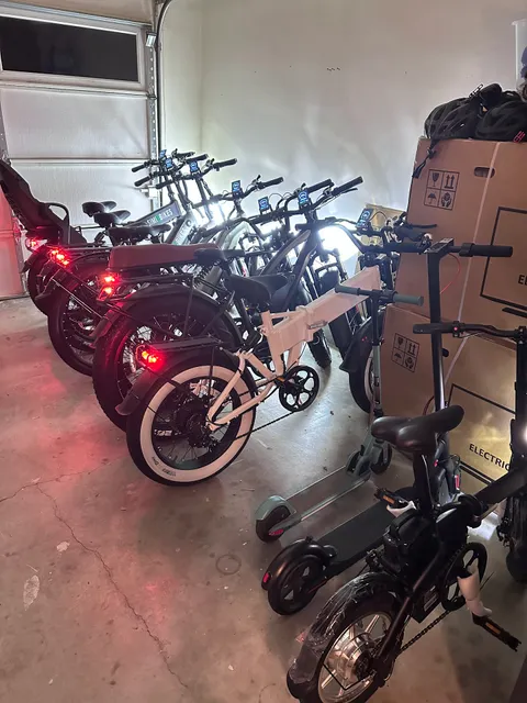 D E I L Y K Bikes - Electric Bikes sales showroom & Rentals