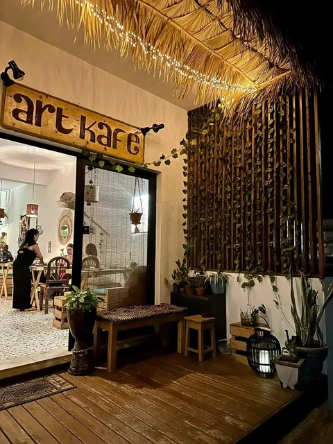 Art Kafé, Santa Maria