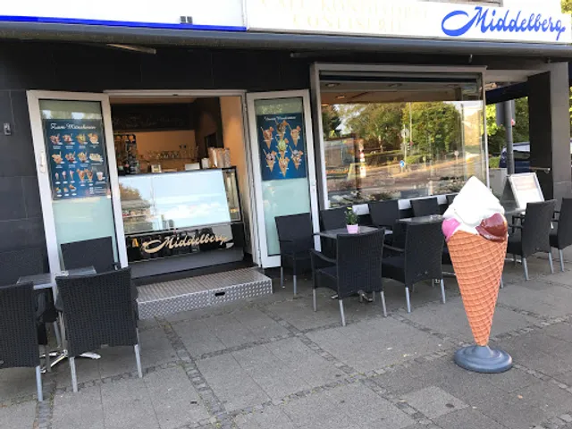 Middelberg KG Pastry and Cafe