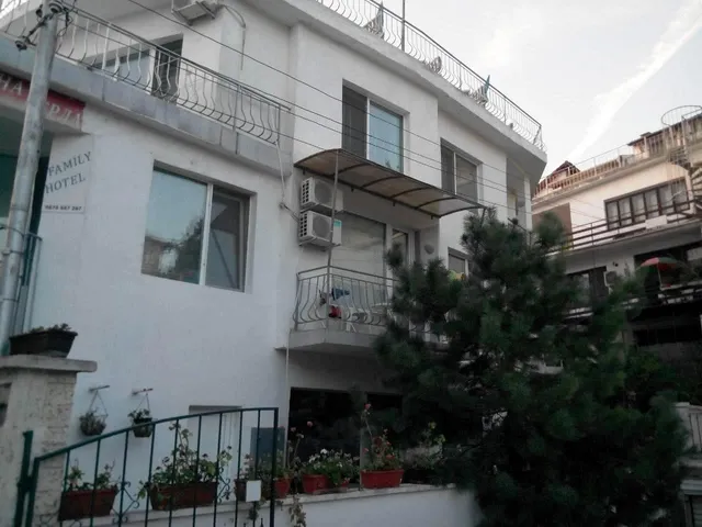 Guest House Silver Pearl