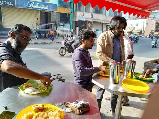 Poricha Parotta Kadai