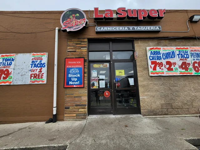 La Super Carniceria y Taqueria
