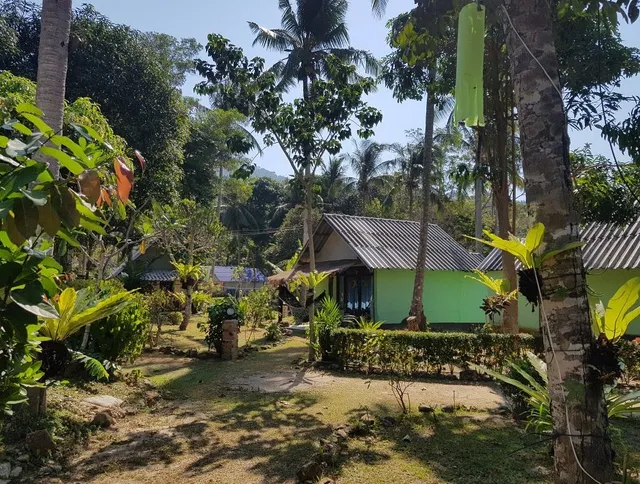 Lanta Sunmoon Bungalow