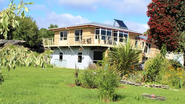 Labyrinth Gardens Guest House